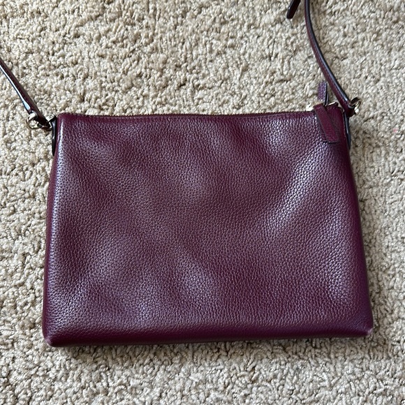 Kate Spade Burgundy Leather Crossbody Bag Maroon Soft Leather Fall Purse - Picture 3 of 16